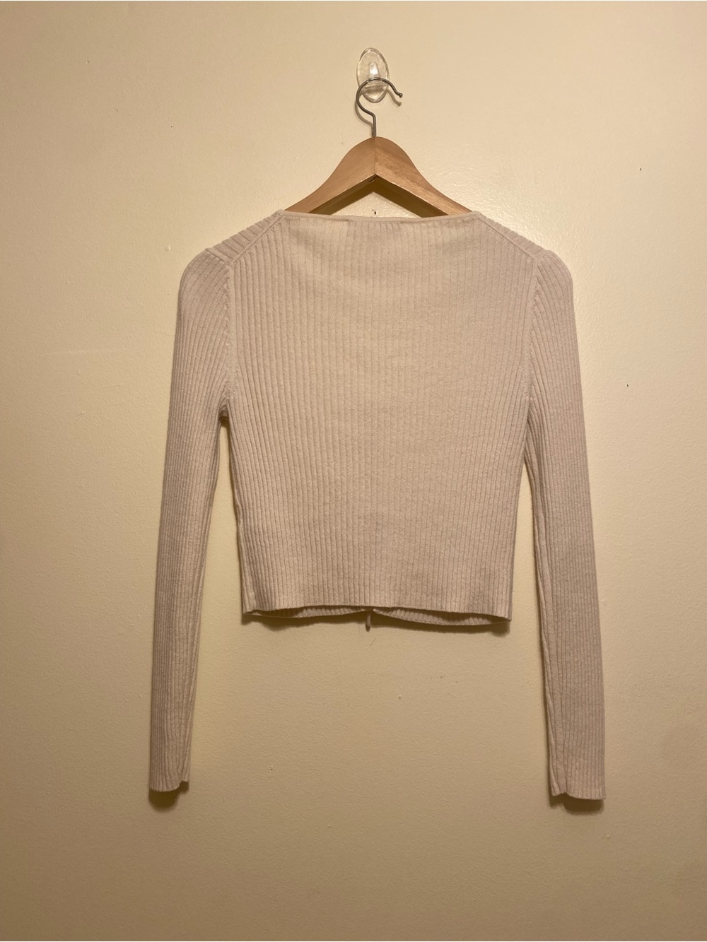 Everlane Cream Ribbed Tie-Front Cropped Cardigan. Size S - Picture 2 of 8